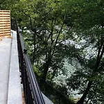 Riverside Rustic Ridge With Balcony - Two Bedroom With Balcony Slap ob Idrijci