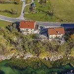 Riverside Rustic Ridge With Balcony - Two Bedroom With Balcony *